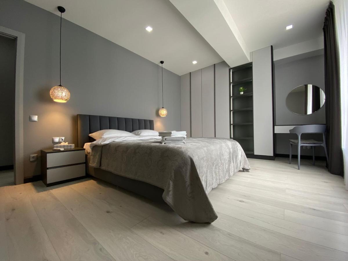 Minimalist Style Apartment With Best Location Kischinau Exterior foto